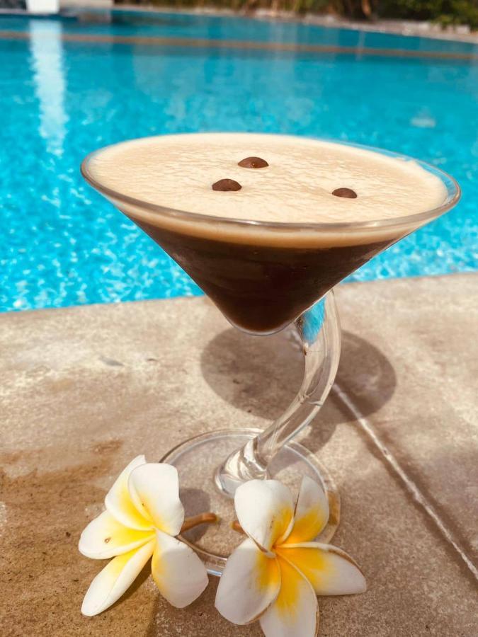 Seminyak Beach Hutアパートホテル エクステリア 写真