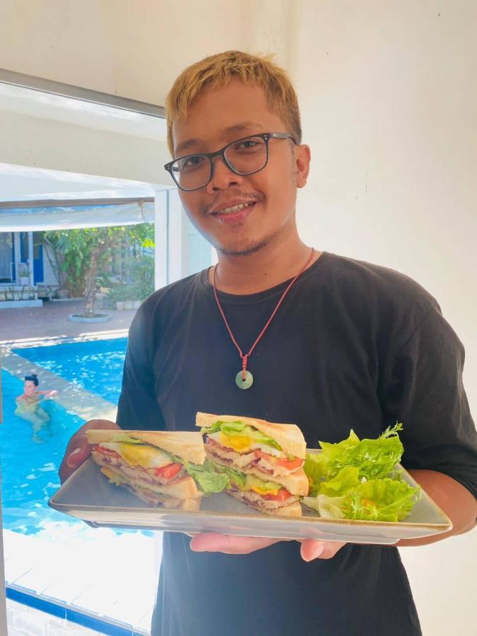 Seminyak Beach Hutアパートホテル エクステリア 写真